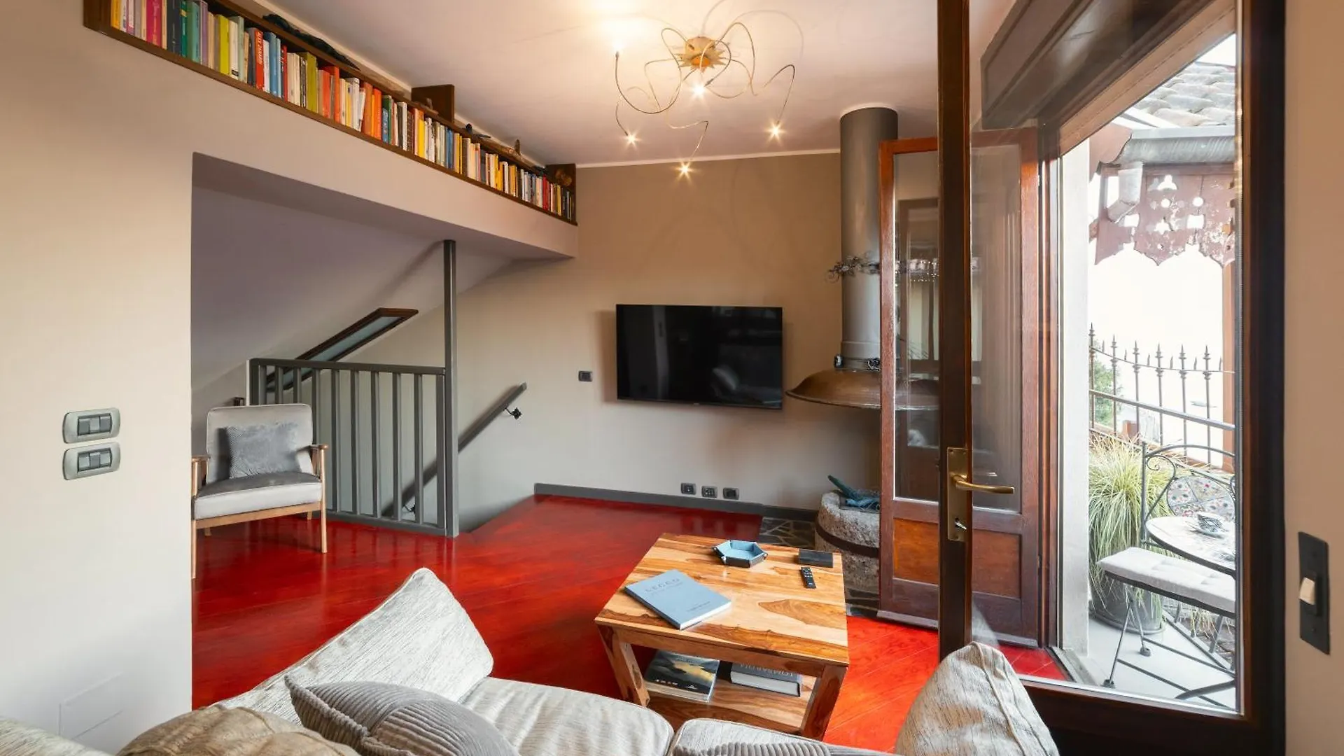 Appartement La Risorgente Free Taxi From & To Train Station à Fiumelatte 0*,