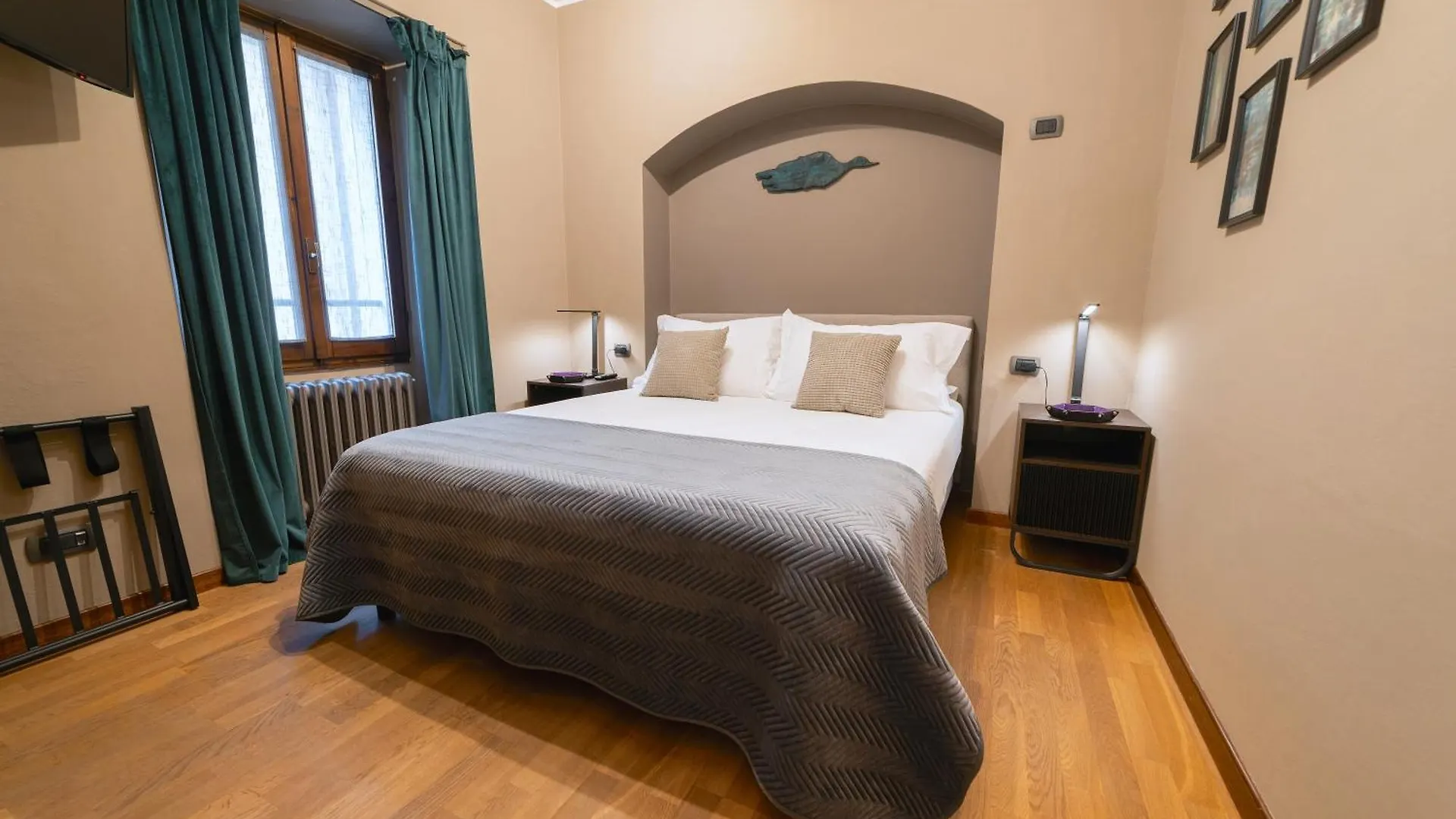 Appartement La Risorgente Free Taxi From & To Train Station à Fiumelatte